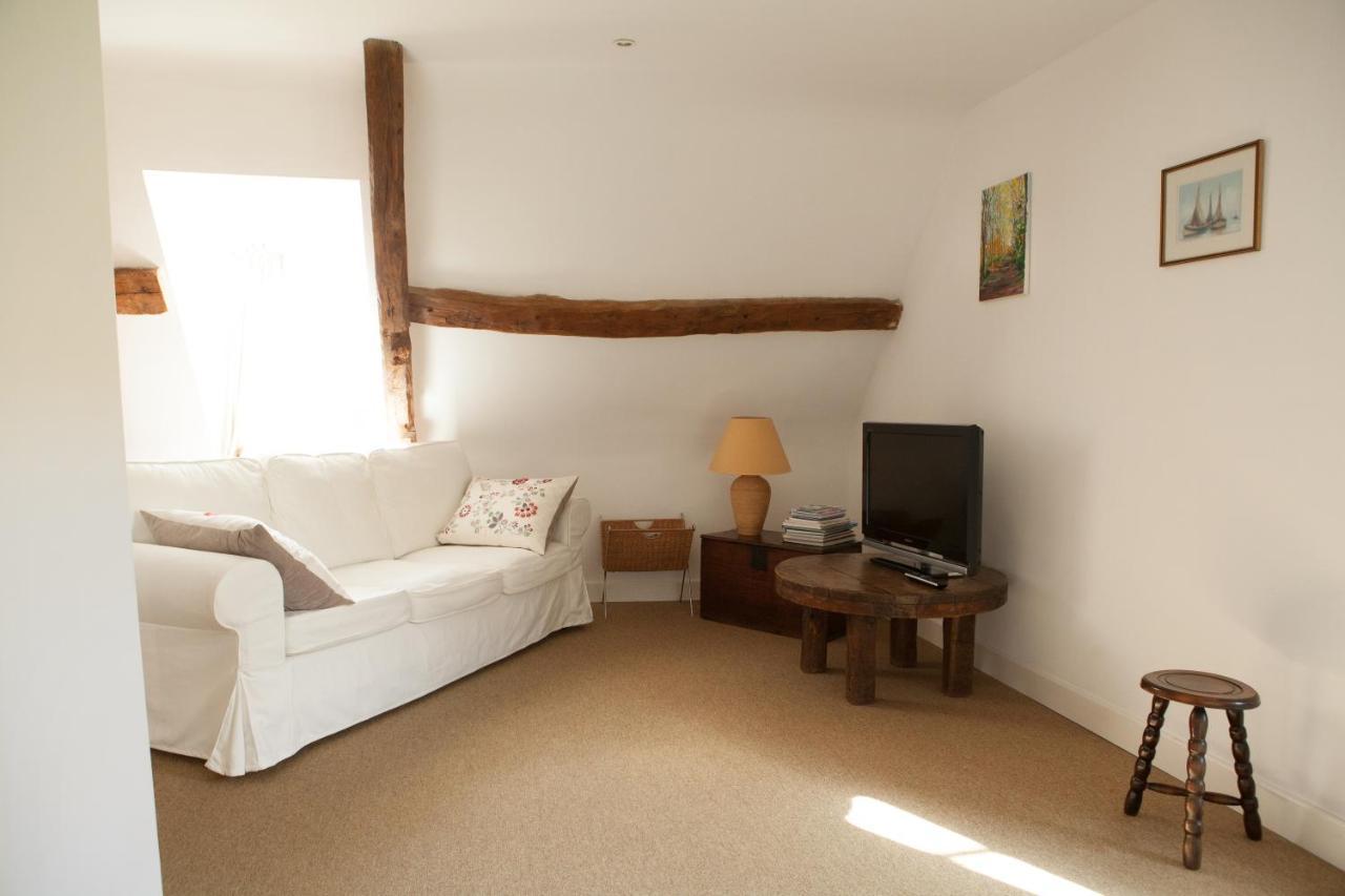 A La Bergerie Bed & Breakfast องเฟลอร์ ภายนอก รูปภาพ