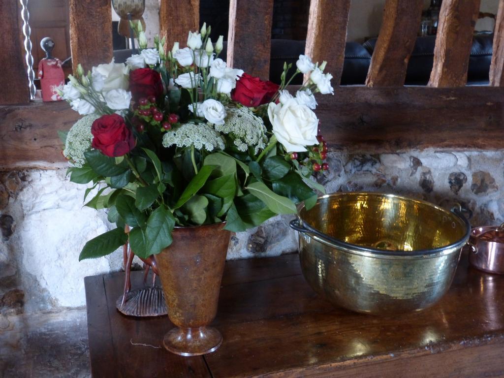 A La Bergerie Bed & Breakfast องเฟลอร์ ภายนอก รูปภาพ